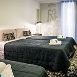 Hostel In & *