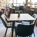 In & * Barcelos