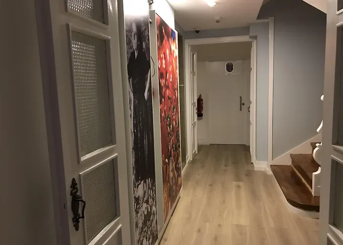 In Hostel&guest House Hostal Barcelos