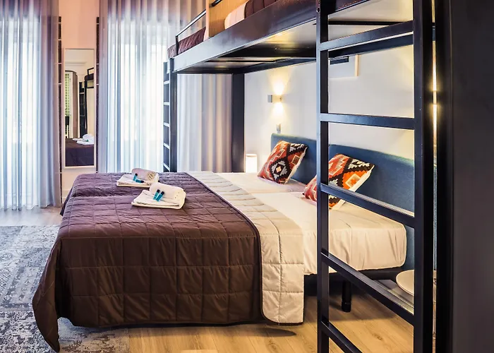 Hostal In Hostel&guest House Barcelos